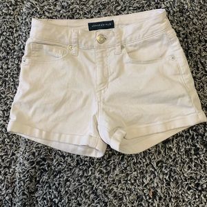 Aeropostale white shorts size 0